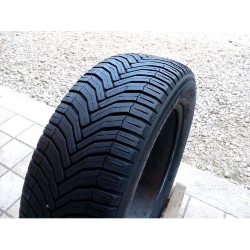 Gomme michelin crossclimate 215 60 17